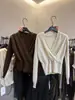 Suéter Slimming de Cintura Cropped Estilo Coreano Roupa Íntima para Mulheres 2026 Outono/Inverno Novo Pulôver de Tricô com Decote V e Mangas Longas