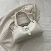Nova Bolsa de Ombro Vintage de Verão 2026, Bolsa de Mão Nicho Estilo Coreano de Alto Valor, Bolsa de Ombro Feminina Moderna e Elegante