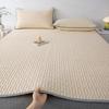 Tapete de Verão de Seda Gelo Capa Protetora de Colchão de Seda Fresca Novo Estilo Capa de Cama Lavável Dormitório Capa de Cama de Látex