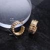 Pendientes de acero inoxidable de alta calidad Perla pendientes de otoño e invierno de aspecto caro fundición geométrica calientes pendientes todo-partido Moda