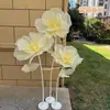 Flor de Guía de Carretera Producto Terminado Escenario Nuevo Estilo Flores de Guía de Boda Accesorios Decoración Red de Seda Ventana Arreglo de Flores de Seda Flor de Gasa de Boda