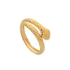 Anillo abierto ajustable de acero inoxidable hueco estilo europeo y americano para mujer, doble capa, temperamento, personalidad, diseño de nicho, anillo para el dedo
