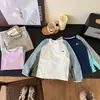 Nuevo Estilo de Verano 2026 para Niños, Niños y Niñas, Ligeros, Transpirables, Protección Solar para Exteriores Deportivos, Camisetas de Manga Larga con Retazos