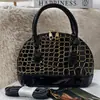 Bolsa Feminina Estilo Novo Clássico Retrô Transfronteiriça 2025 Versátil Multicor Padrão Crocodilo Bolsa de Mão Moda Bolsa Concha