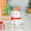 Caja de Regalo Navideña Nueva Paisaje Navideño en Miniatura Escena de Nieve Accesorios de Bola de Cristal Cerdo Navideño Rollo de Huevo Muñeco de Nieve Adornos de Resina