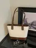 Bolso de mano retro transfronterizo para mujer, nueva colección otoño 2026, bolso de hombro brillante de moda estilo commuter, bolso tipo cubo versátil
