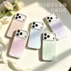 Capa macia pintada de TPU de alta qualidade feita sob medida para Apple 18pm, capa de celular iPhone17promax com furo grande e sensação de pele