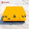 Vehículo sin orugas de 1 tonelada con ruedas de goma y control remoto, plataforma plana alimentada por batería de litio, patas hidráulicas, elevación y retracción manual