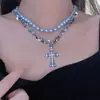 Collar con Colgante de Cruz de Resina y Circonita Artesanía Pesada Cadena para Clavícula de Temperamento de Alta Gama Joyería Versátil de Temperamento Nicho para Mujeres