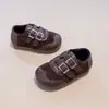 Zapatos Pequeños de Cuero para Niñas con Estampado de Leopardo Retro y Doble Hebilla 2026 Otoño Nueva Llegada Con Felpa Suela Plana Suave Versátiles de Moda Zapatos de Algodón
