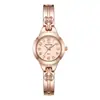 Reloj de Mujer Multicolor con Esfera Pequeña Más Vendido Transfronterizo Correa Metálica Bicolor Oro y Plata Reloj de Cuarzo Fuente Mayorista de Comercio Exterior