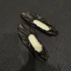 Los mismos zapatos tipo rollo de huevo de Kendall Jenner, súper suaves, bailarinas de piel de cordero, zapatos planos para mujer, boca poco profunda, zapatos retro de abuela, zapatos de un solo color con lazo
