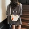 2025 Nova Tendência de Luxo Design de Nicho Elegante Bolsa Pequena Estilosa para Mulheres Versátil Moda Coreana Exquisite Bolsa Transversal