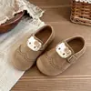 2026 Nuevos Zapatos Birkenstock para Niños Decoración de Gato Pequeño de Dibujos Animados Zapatos Individuales para Niñas Suela Suave Zapatos Casuales Birkenstock Retro para Niños Pequeños