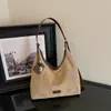 Nueva colección Otoño/Invierno 2026: Bolsos de hombro casuales, retro y de diseño único para mujer, con un estilo moderno y relajado, perfectos como bolsa de mano