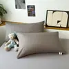 Fronha de algodão puro hipoalergênica Classe A para dormir sem roupa, alta contagem de fios 13372, estilo envelope simples, cor sólida, fronha de algodão puro bicolor