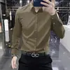 Camisa de Manga Larga Elástica Rojo Angge de Lujo Ligero, Alta Gama, Anti-Arrugas, Sin Planchar para Hombre, Corte Ajustado, Casual de Negocios, Camisa sin Costuras