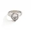 Anillo de Acero Inoxidable con Textura de Lava Estilo Transfronterizo Europeo y Americano para Mujer, Joyería de Anillo Minimalista Irregular con Microincrustaciones de Circonita