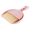 Broom de Mesa Multifuncional com Rosto Sorridente Escova de Limpeza de Teclado Mini Conjunto de Vassouras com Pá para Limpeza de Computador