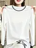 Camiseta de algodón puro de alta gama con diseño de dos piezas falsas de manga larga para mujer, nueva moda versátil 2026 en color azul marino, estilo otoñal moderno