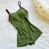 Traje de Banho de Corrida Feminino Verde Musgo para Uso em Piscina, Estilo Novo Conservador, Maiô Boxer de Peça Única Slim Fit de Alta Qualidade