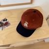 Gorra de pana vintage con bordado de oso para mujer, gorra de béisbol de cabeza grande a juego con colores para primavera y otoño, para parejas de estudiantes