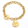Pulseira Retro Europeia e Americana de Aço Inoxidável com Fivela de Um Caractere Cabeça de Rainha Pingente de Moeda Comemorativa de Marca Redonda Pulseira com Fivela para Homens e Mulheres