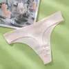 Tanga deportiva explosivamente cómoda con rosca simple transpirable para mujer cintura baja algodón suave pantalones T comercio exterior al por mayor