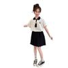 Traje de verano JK para niñas 2024 Nuevo Vestido de verano para niñas Estilo occidental Estilo universitario POLO Manga corta Conjunto de dos piezas para niños
