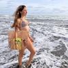 Bolsa de playa al por mayor de fábrica Amazon bolso de hombro de malla para mujer portátil para lavar guardar ropa de natación