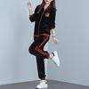 Nuevo Conjunto de Tres Piezas de Terciopelo Dorado para Primavera y Otoño con Perforaciones Calientes y Estampado de Rosas para Mujer Tallas Grandes Traje de Pantalón de Manga Larga para Mujer de Mediana Edad