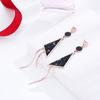 Nuevos aretes de acero de titanio para mujer aretes de borla triangular moda oro rosa moda super flash aretes joyería al por mayor