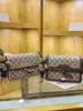 Bolsa Pequena Transversal Estilo Coreano 2026 Nova Tendência de Comércio Exterior Versão Coreana Versátil Bolsa Quadrada Pequena com Textura, Multicamadas, Grande Capacidade, Transversal e de Ombro