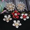 Materiales para Abanico DIY Hebilla de Aleación Perla Girasol Pedrería Flores Rojas Pétalos Blancos Accesorios de Decoración para Abanico de Boda