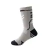 Meias de Algodão com Malha Respirável Estilo Verão, Meias Infantis, Meias Antiderrapantes para Basquete Meia-Calça, Absorventes de Suor, Respiráveis, Anti-Odor, Meias Esportivas Atacado