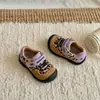 Palmilha XSHX absorvente de choque Sapatos leves para caminhada ao ar livre infantis, coleção outono 2026, unissex, com fecho de velcro, estilo coreano, biqueira larga, versão 2.0, sensação de pés descalços