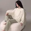 Artículo popular para transmisiones en vivo: Pijama de algodón puro para mujer para otoño e invierno, de manga larga, cuello redondo, sin botones, diseño lindo de dibujos animados, se puede usar afuera, conjunto para estar en casa