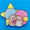 Broche de Acrílico Estrellas Gemelas Harajuku Insignia de Dibujos Animados Accesorios para Bolsos Estilo Carcasa de Teléfono DIY Lazo