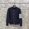 Cárdigan de punto de cuatro rayas para hombre, estilo old money, peso pesado de alta gama, otoño e invierno, venta al por mayor de fábrica transfronteriza