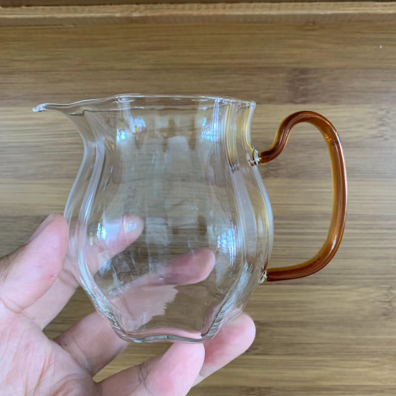 瓜棱杯茶色把