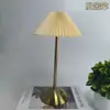Lámpara de Mesa de Tela Transfronteriza Lámpara de Noche Plegable Estilo Nórdico Lámpara de Mesita de Noche para Dormitorio Lámpara Recargable Lámpara LED de Ambiente Estilo Lujo Ligero