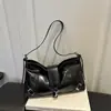 Bolsa de Axila Versátil Chique de Alta Moda Nova Simples Casual Feminina Bolsa de Mão Venda Quente Nicho Retrô Bolsa de Ombro
