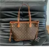 Bolsa de Hombro Cruzada Nueva para Otoño e Invierno 2025, Bolso de Axila, Gran Capacidad, para Viajar, Bolso de Mano Simple y de Moda, Bolso Tote Retro