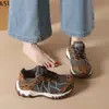 Estilo Coreano Novo Estampa de Leopardo Tênis Pai Mulher 2026 Outono Estudante Esportes Tênis de Corrida Sapatos Casuais Sola Grossa LDK0023