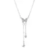 Collar de Mariposa con Perlas Ins Explosivo Lujo Ligero Versátil para Mujer Cadena de Clavícula de Alta Gama Moda Distintiva Verano