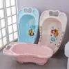 Banheira Plástica Espessa Transfronteiriça para Bebê para Uso Doméstico, Bacia Fofa para Pedicure Infantil, Suporte de Banho para Recém-Nascido em Formato de Carrinho