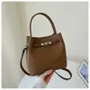Comércio Exterior Transfronteiriço Nova Moda Bolsa Kelly de Luxo Bolsa de Mão Retro para o Dia a Dia Bolsa Saco Bolsa de Ombro Transversal Simples
