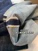 Jeans Rectos de Algodón Crudo Denim Super Estilizadores de Pierna Rojo Dobladillo Cintura Alta Adelgazantes con Ribete Otoño E091909