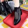 Botas de Malha Vazadas com Salto Bloco para Mulheres, Novo Estilo Primavera 2026, Sapatos de Salto Médio de Couro Macio com Bico Fino, Sapatos de Malha, Sandálias Fechadas para Mulheres, Com Cadarço