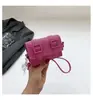 Bolsa de Ombro Mensageiro Estilo Western Popular da Moda deste Ano Mini Bolsa Pequena Verão 2024 Influenciador Digital Bolsa para Batom Bolsa Quadrada Pequena